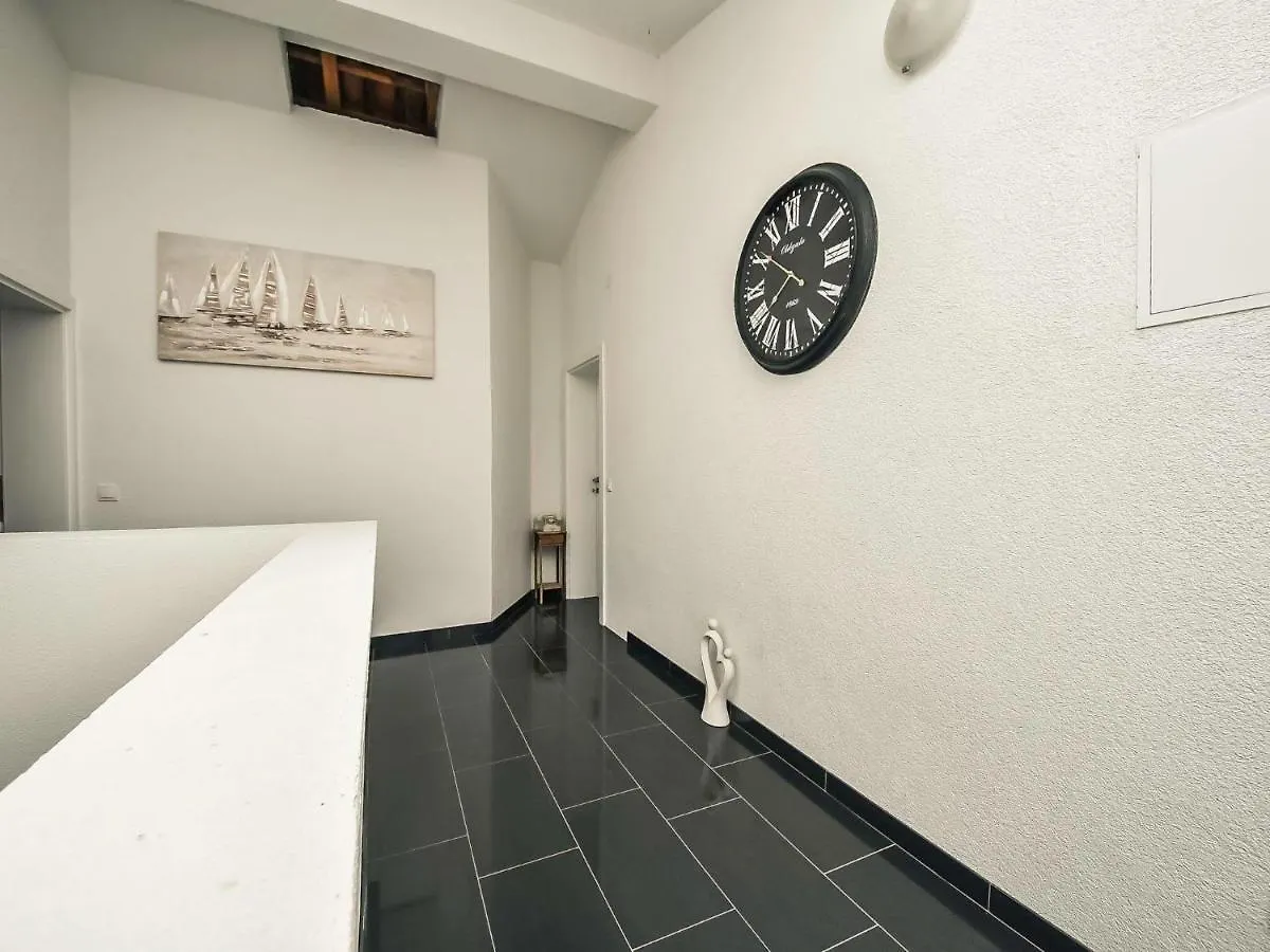 Holiday Home Villa Dalmacija By Interhome Suhovare