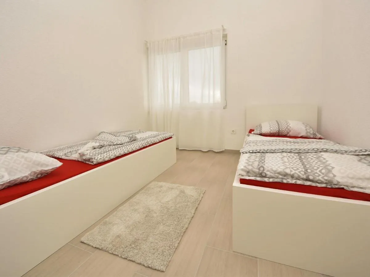 Holiday Home Villa Dalmacija By Interhome Suhovare