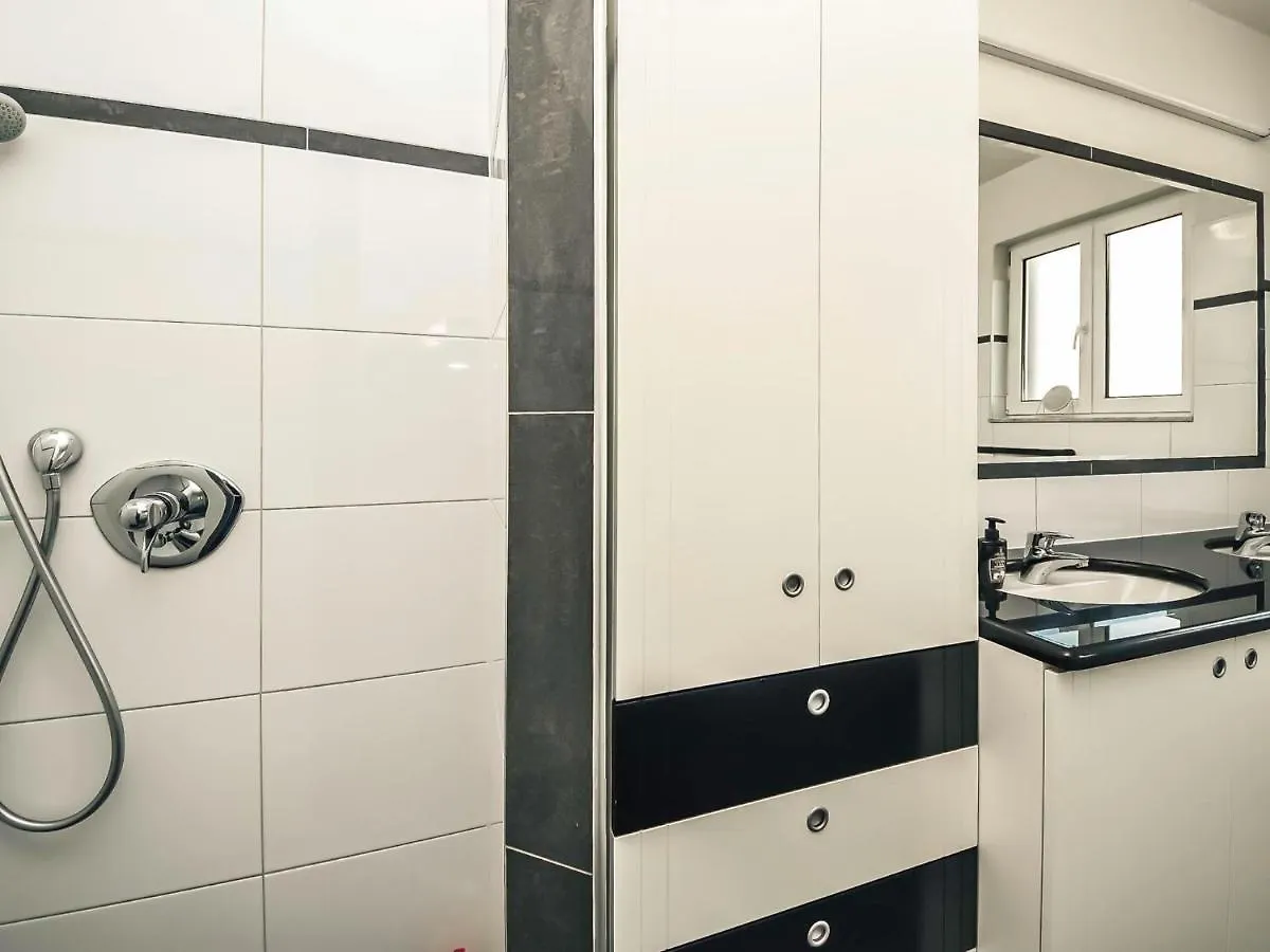 Holiday Home Villa Dalmacija By Interhome Suhovare