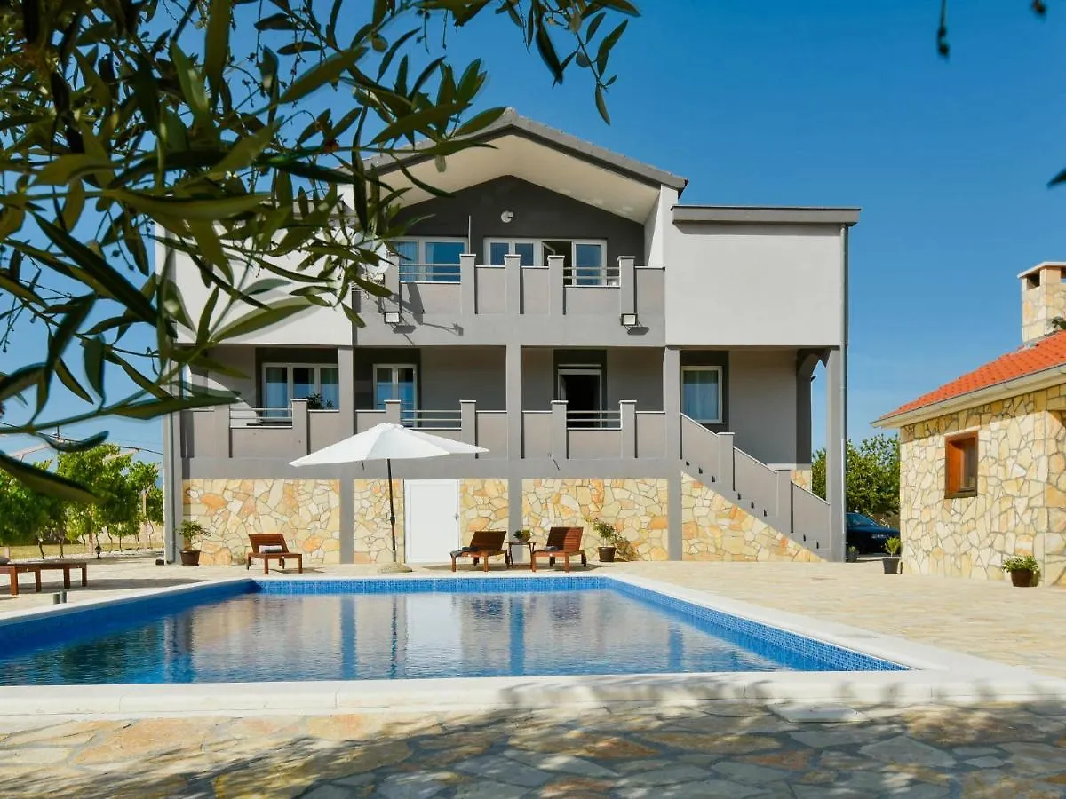 Holiday Home Villa Dalmacija By Interhome Suhovare